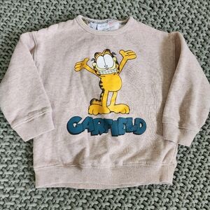 ZARA Garfield Crewneck Size 2/3